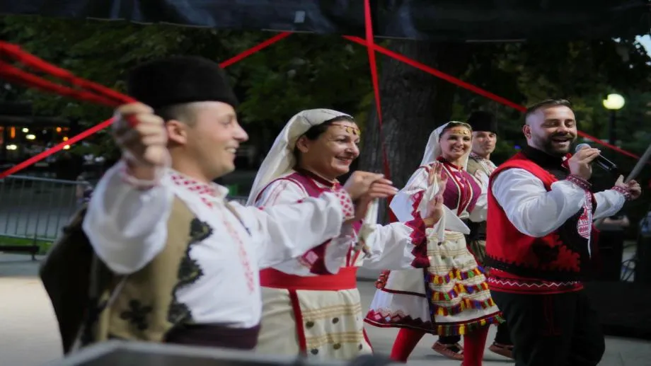 Цял Видин на хорото на Валентин Велчев