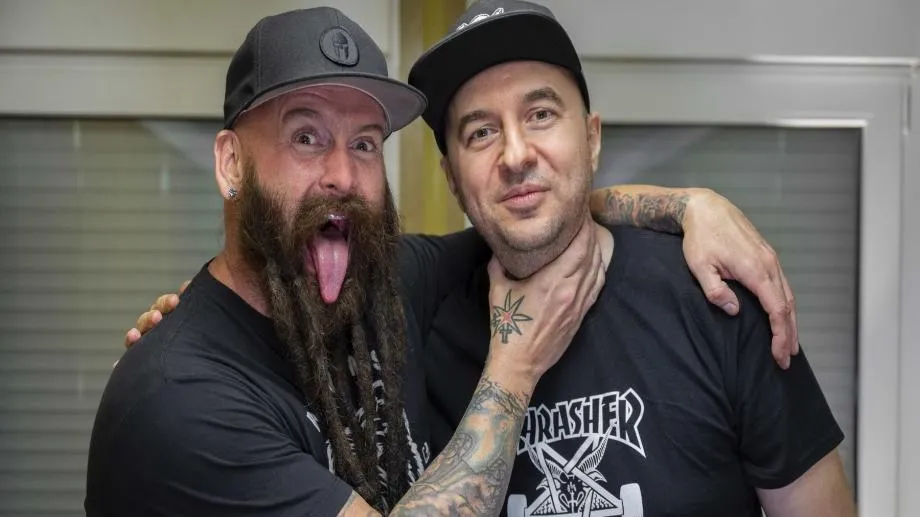 Chris Kael (Five Finger Death Punch) и Rotting Christ пред Васко Катинчаров в новата "Фрактура"