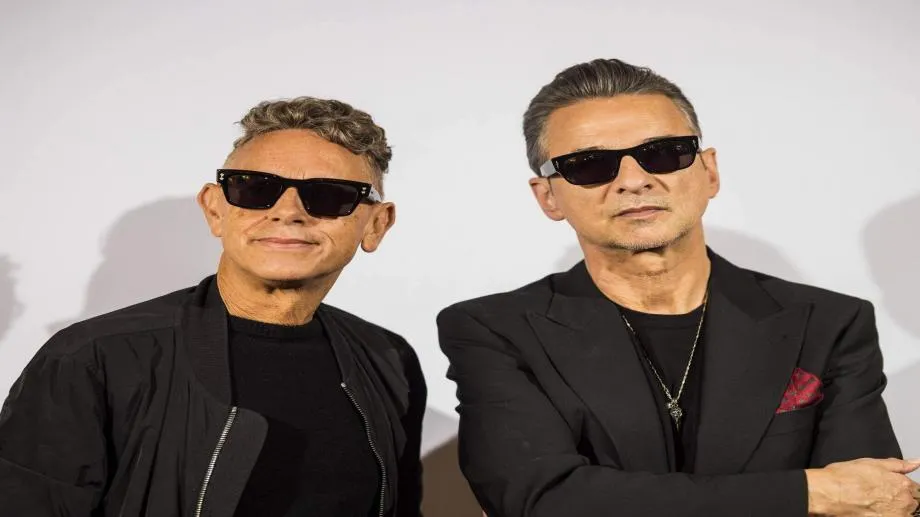 Memento Mori – предстоящ албум и световно турне на Depeche Mode догодина