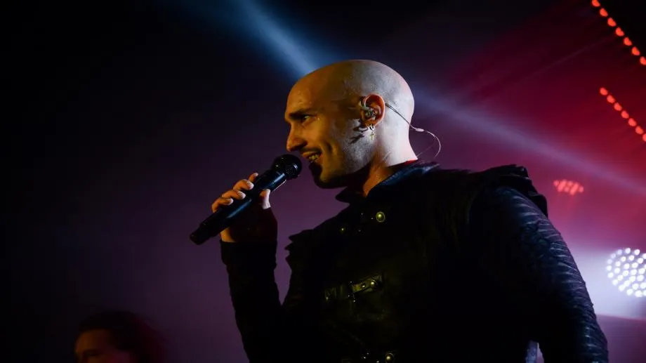 На хеви метъл дискотека с Beast In Black и Firewind: Dark Connection