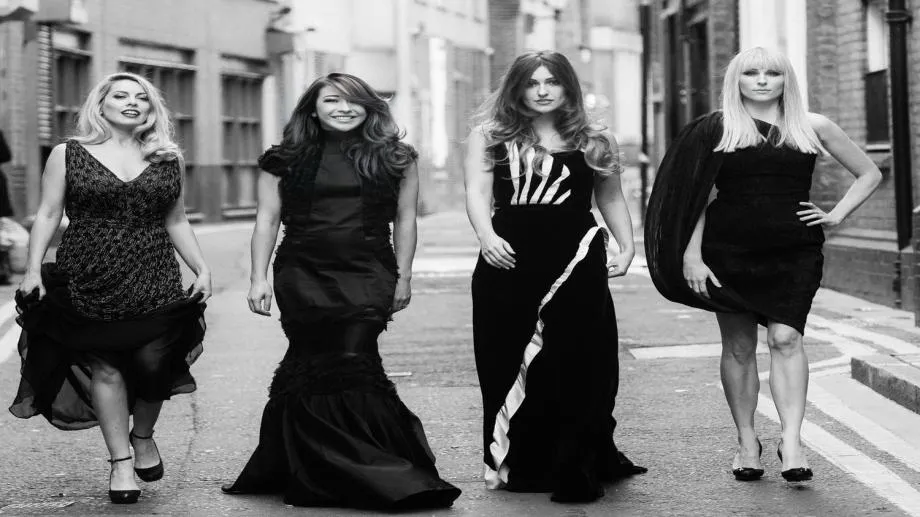 Hypnotic преди Bond в клуб Joy Station на 17 май. Двете формации излизат за пръв път в съвместно шоу и обещават незабравимо изживяване