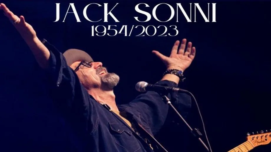 Почина китаристът на Dire Straits Джак Сони