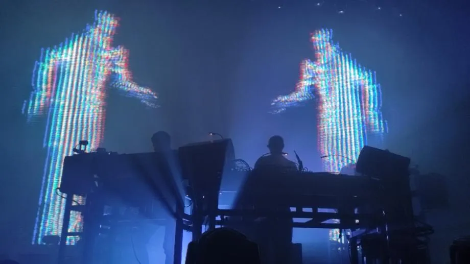 Зрелищната галванизация на The Chemical Brothers. Live at Breeze Sofia
