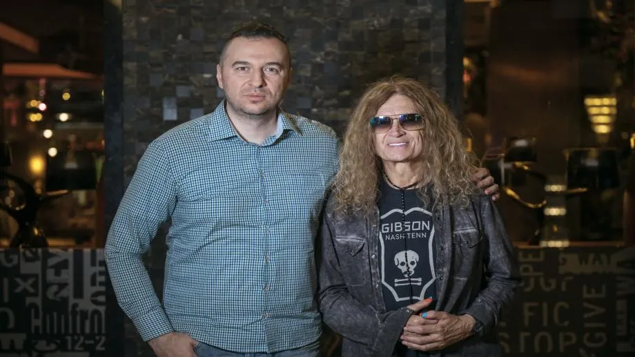 Glenn Hughes и Wolfheart разказват истории за зрителите на "Фрактура"