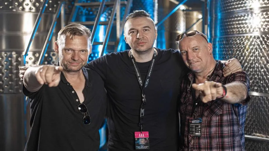 Тъй рекоха Draconian и Iron Savior пред Васко Катинчаров