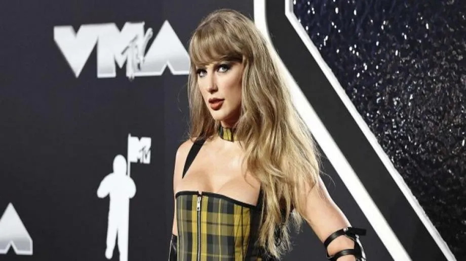 Тейлър Суифт триумфира на Видеоградите на MTV. За пети път