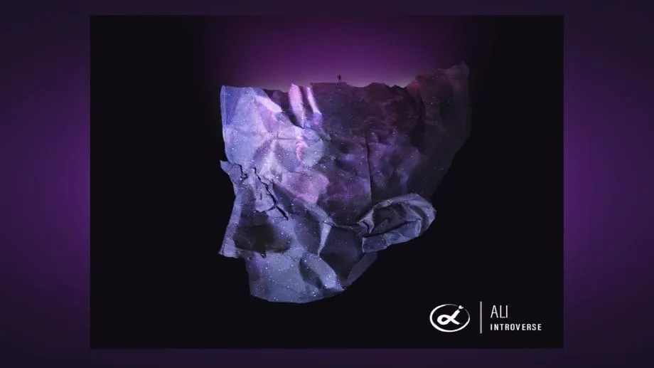 Спечели пробивния дебютен албум на Ali "Introverse"