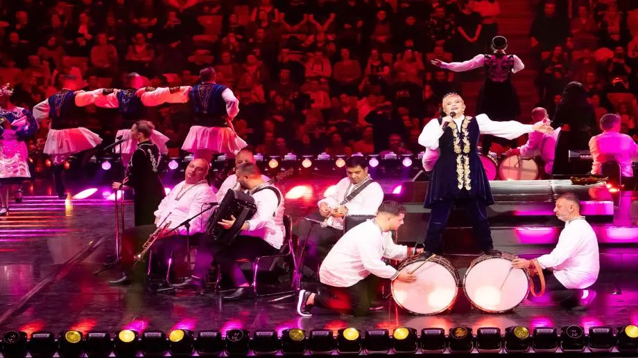 Николина Чакърдъкова обедини България в една вечер на дух и музика