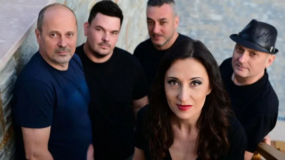 Мери Бойс бенд с концерт за рождения си ден. И с още една плоча - на албума "Щастливи дни"