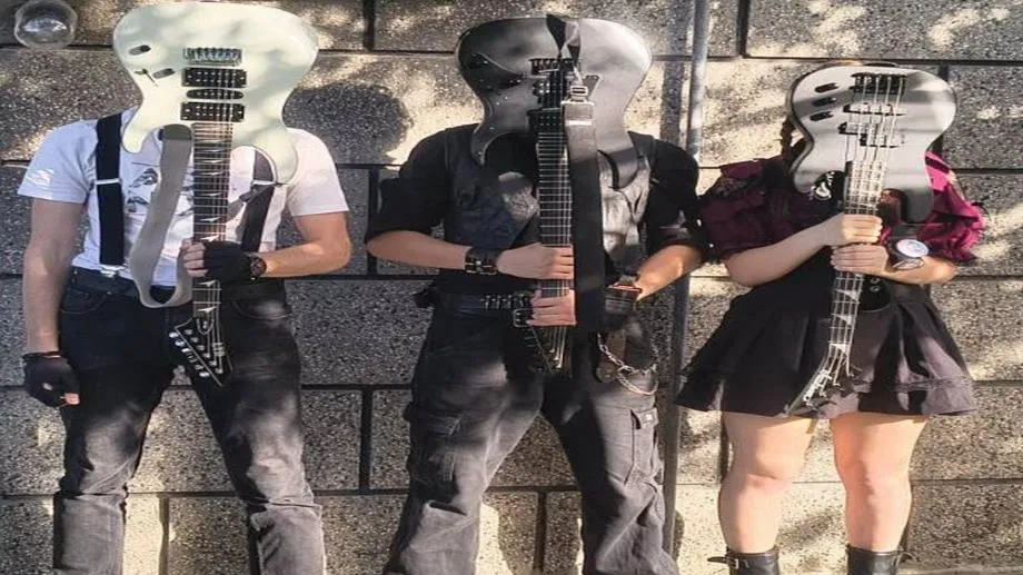 Obsecia с дебютен концерт на 21 август