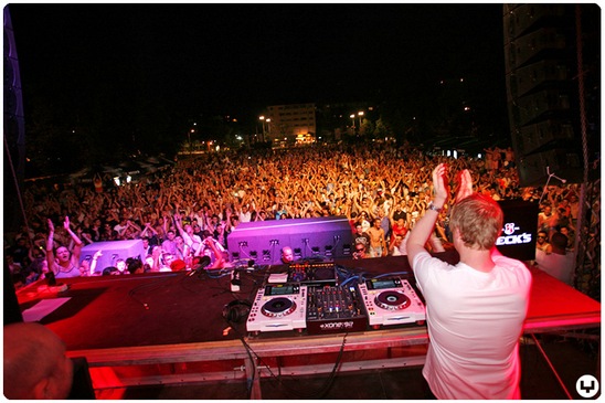 DJ John Digweed,Hello Summer,Метрополис, 01.07. 2012